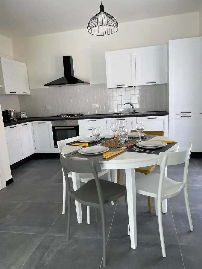 Casa Gelindo - Large And Fine Apartment With Two Bathrooms Sestri Levante Italy